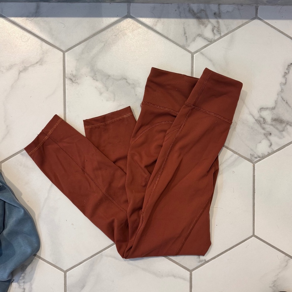 Lululemon Women's Invigorate High-Rise Tight 25" Dark Terracotta Size 6